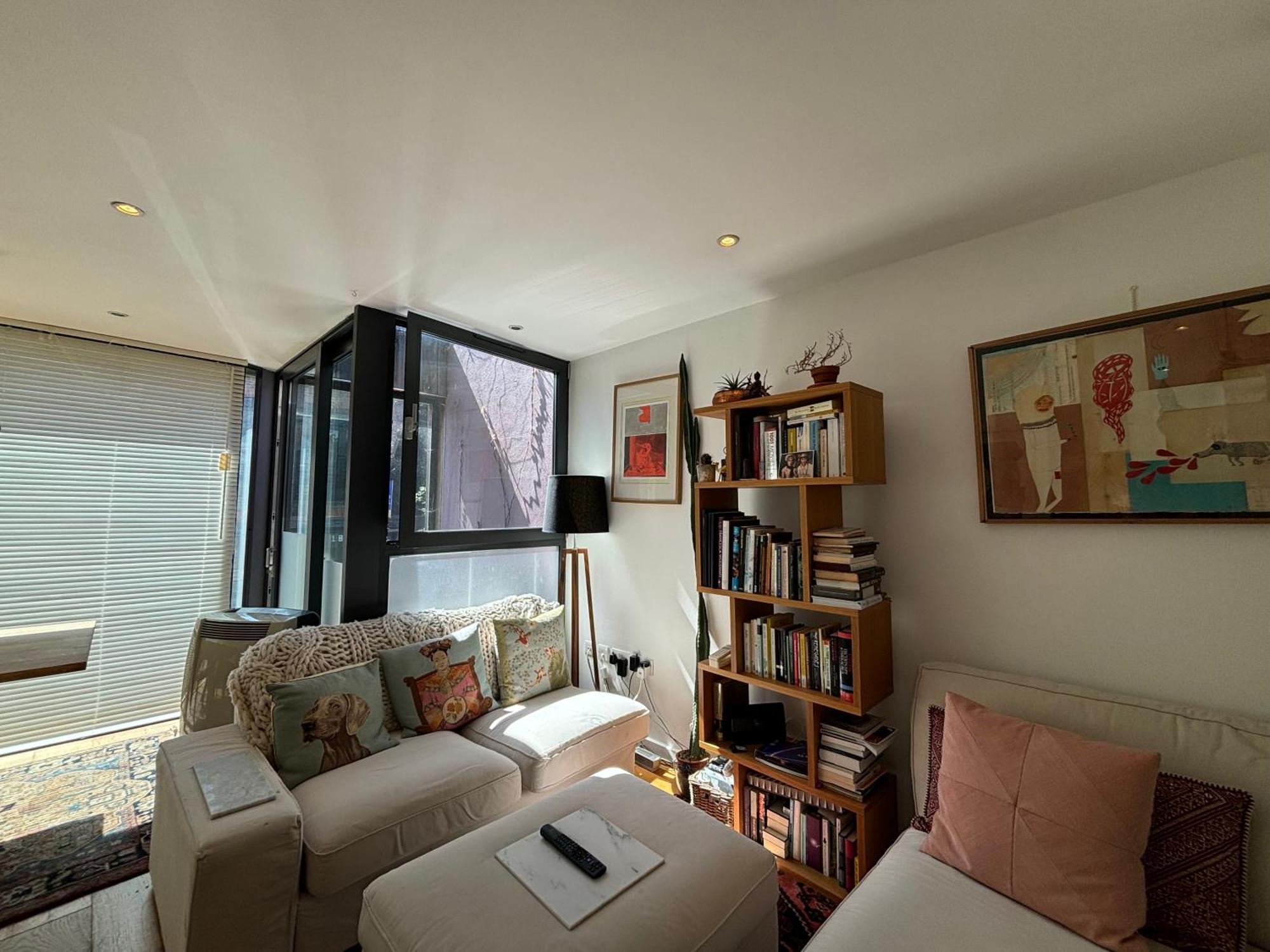 Artistic 1bd Flat In The Heart Of Hackney Apartment *