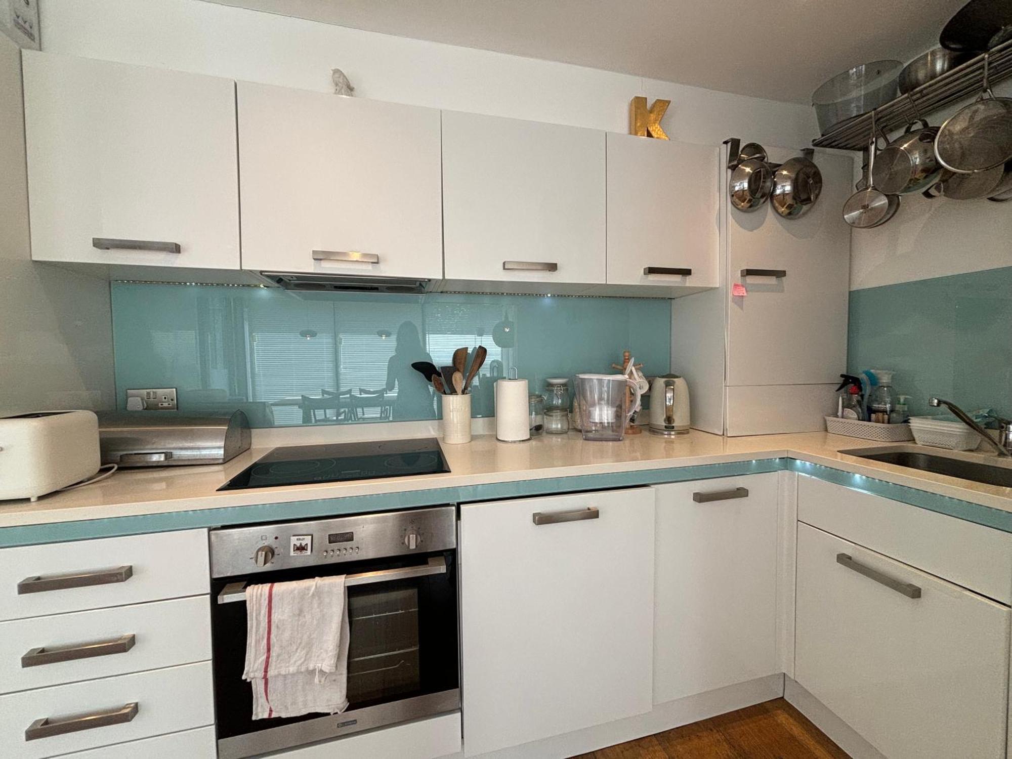 Apartment Artistic 1bd Flat In The Heart Of Hackney *
